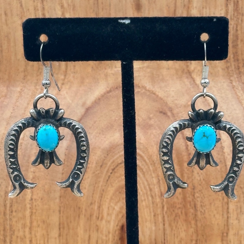 Signed Kevin Billah Navajo Sterling Kingman Turquoise Tufa Cast Naja Earrings
